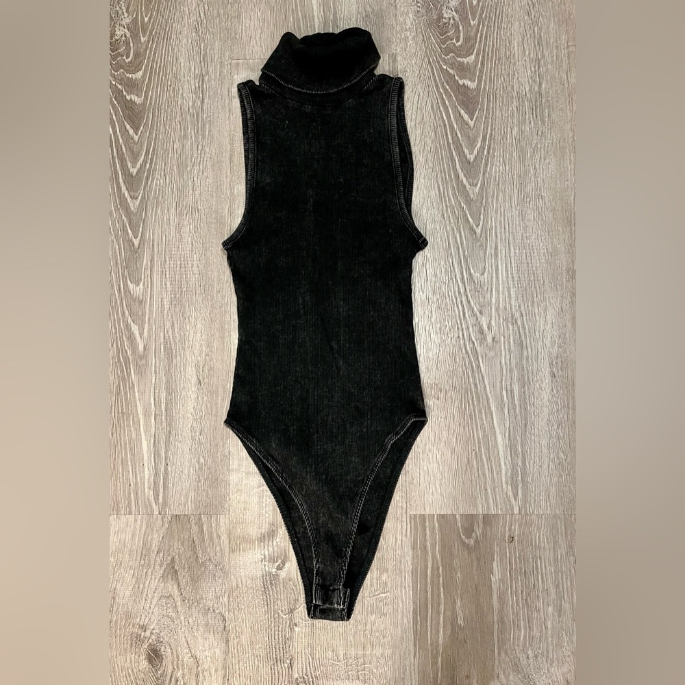 Zara Ribbed Sleeveless Turtleneck Bodysuit - Washed Black